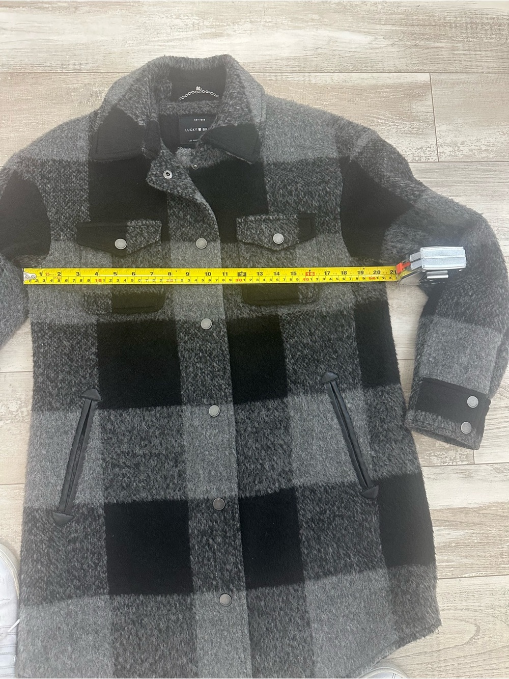 Lucky Brand Plaid Sherpa Teddy Jacket Coat Medium EUC - Picture 5 of 8